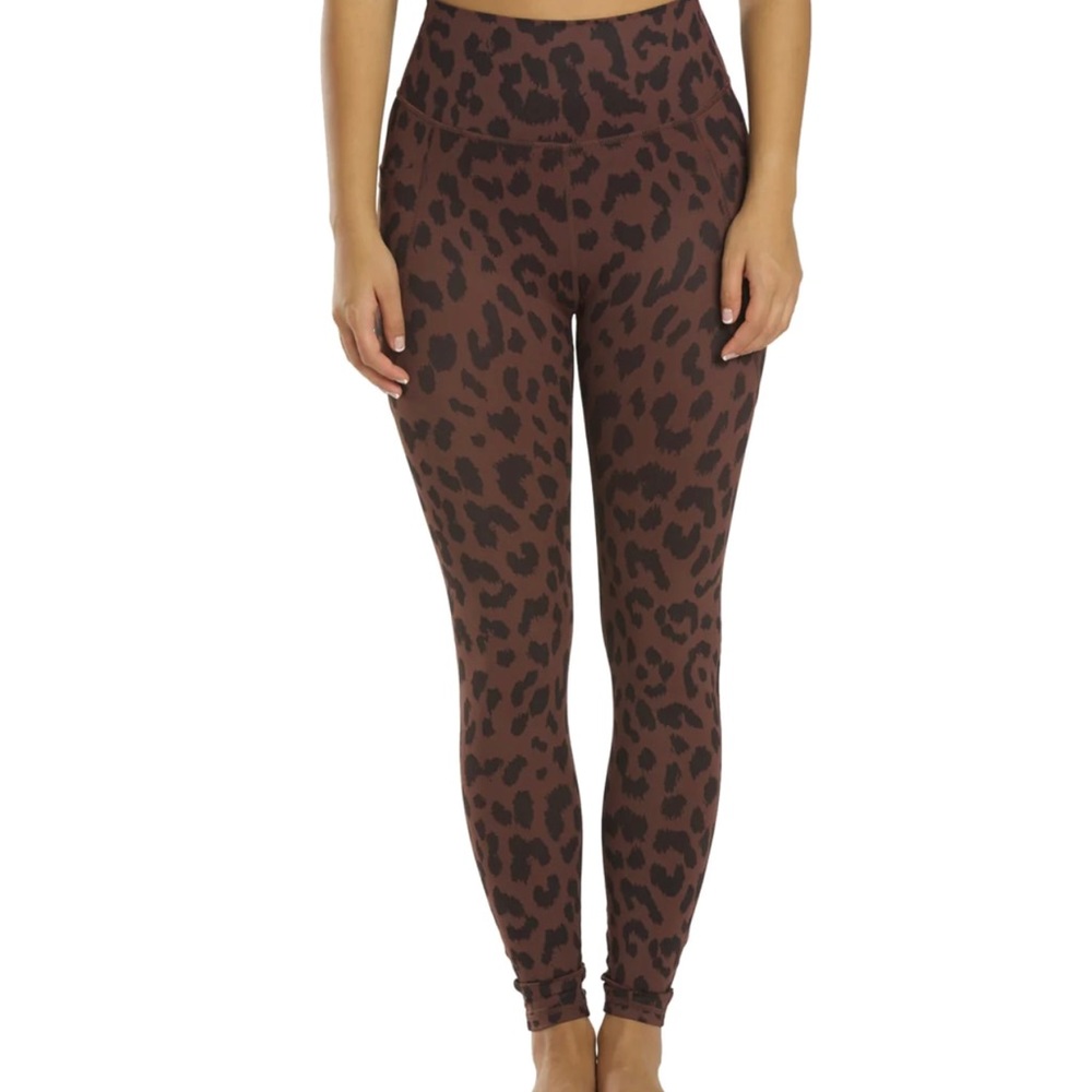 All Fenix Leggings